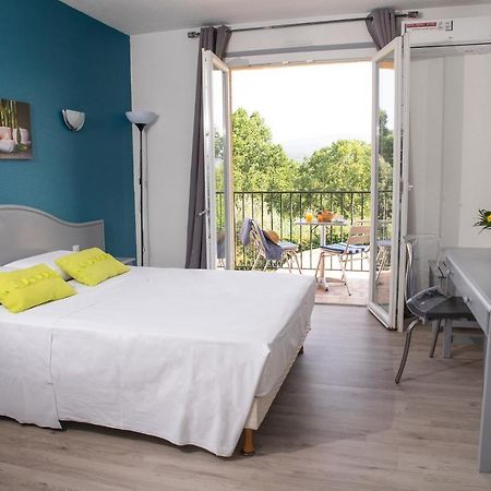 Hotel Le Neoulous Le Boulou Exterior foto