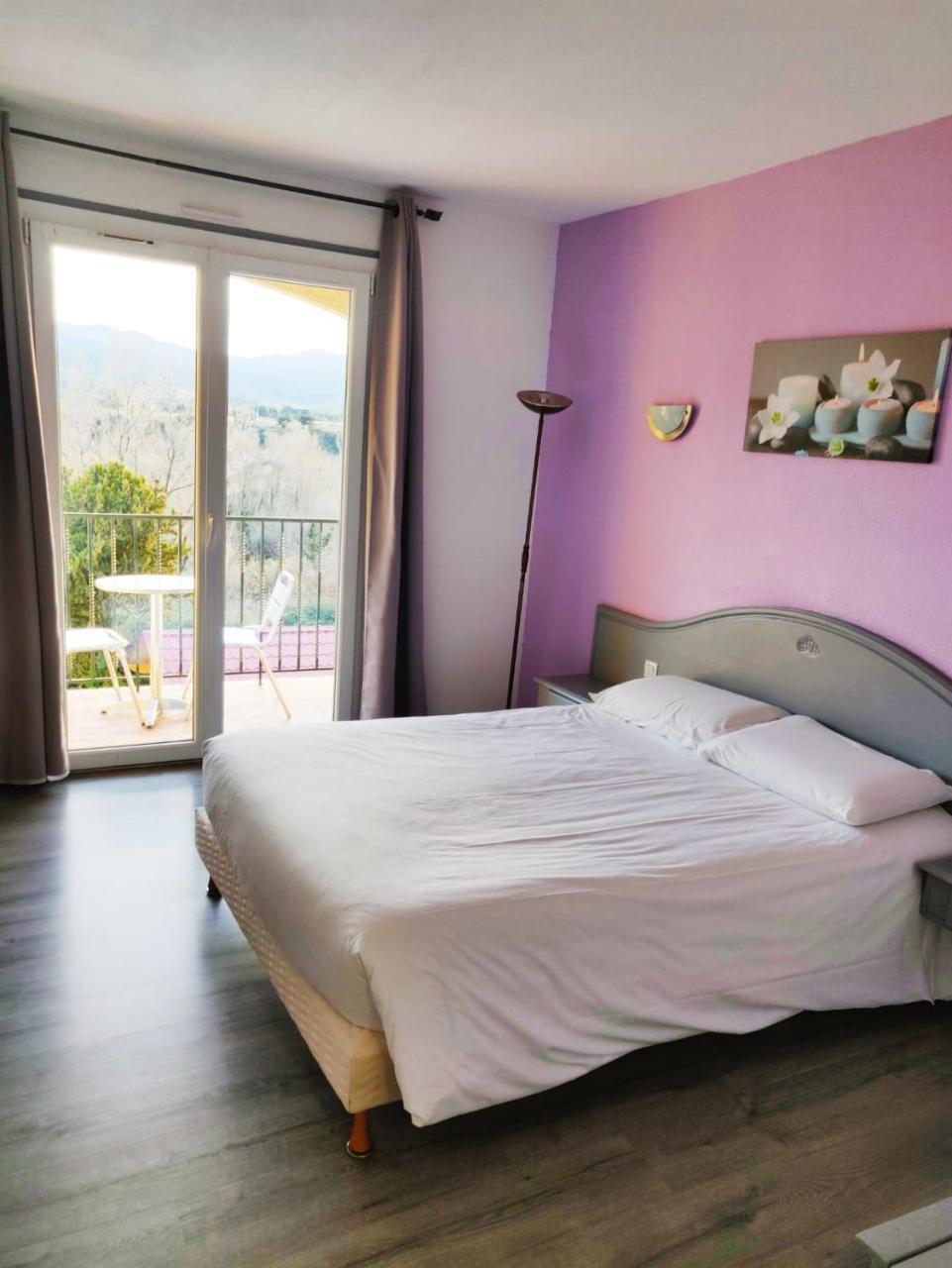 Hotel Le Neoulous Le Boulou Exterior foto