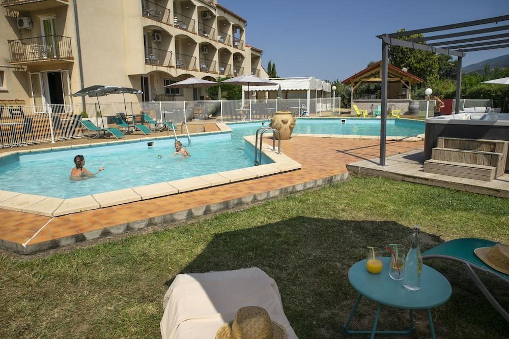 Hotel Le Neoulous Le Boulou Exterior foto